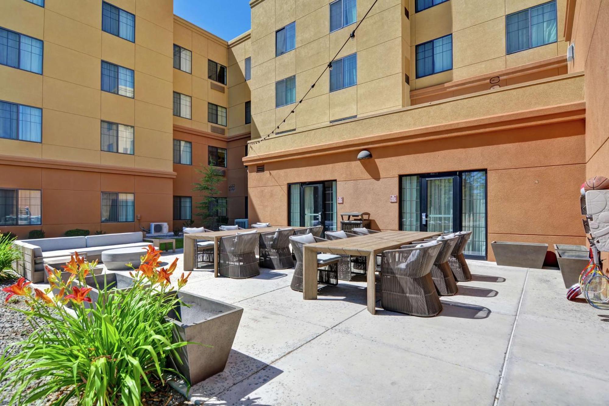 Homewood Suites By Hilton Reno Extérieur photo